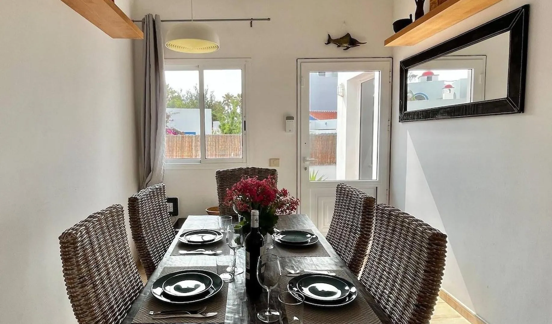 Villa Rayo Azul, Heated Pool And Ocean Views ספרד