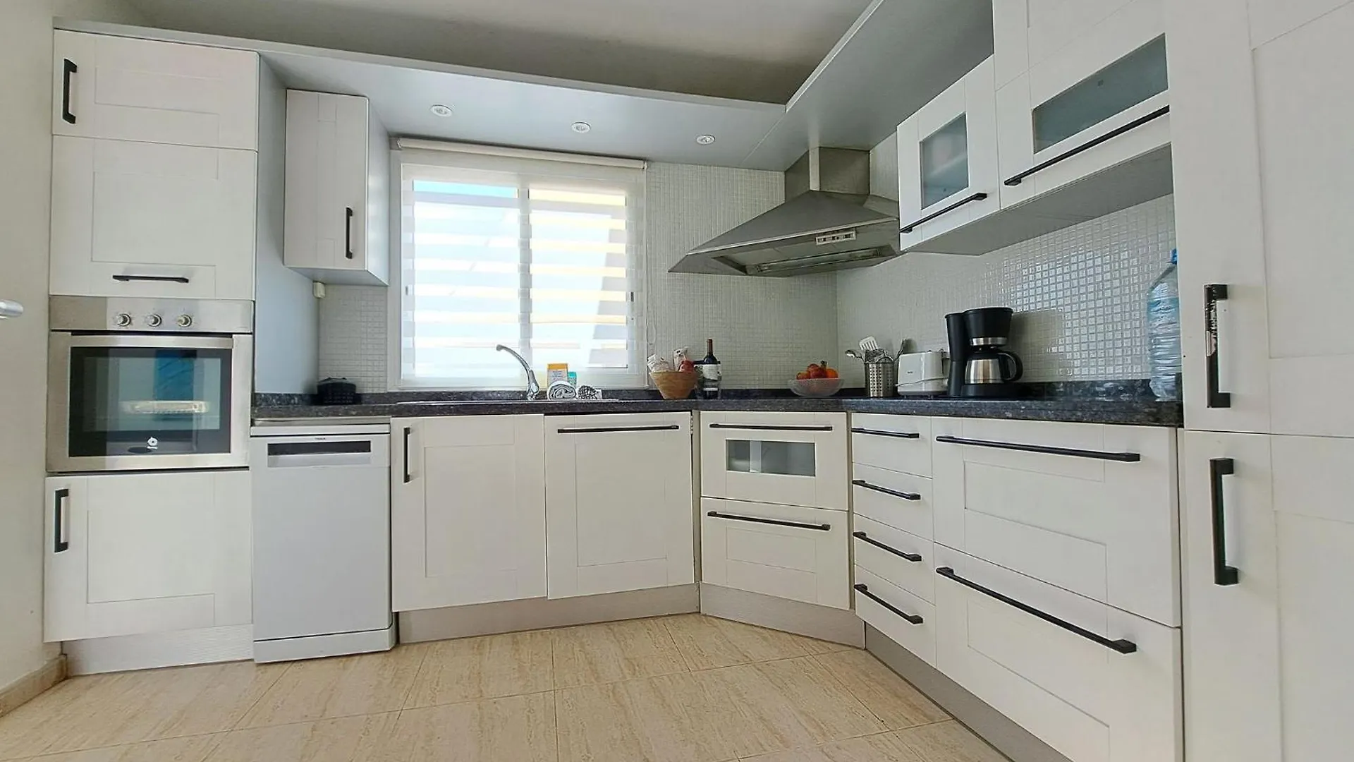 Villa Rayo Azul, Heated Pool And Ocean Views ספרד