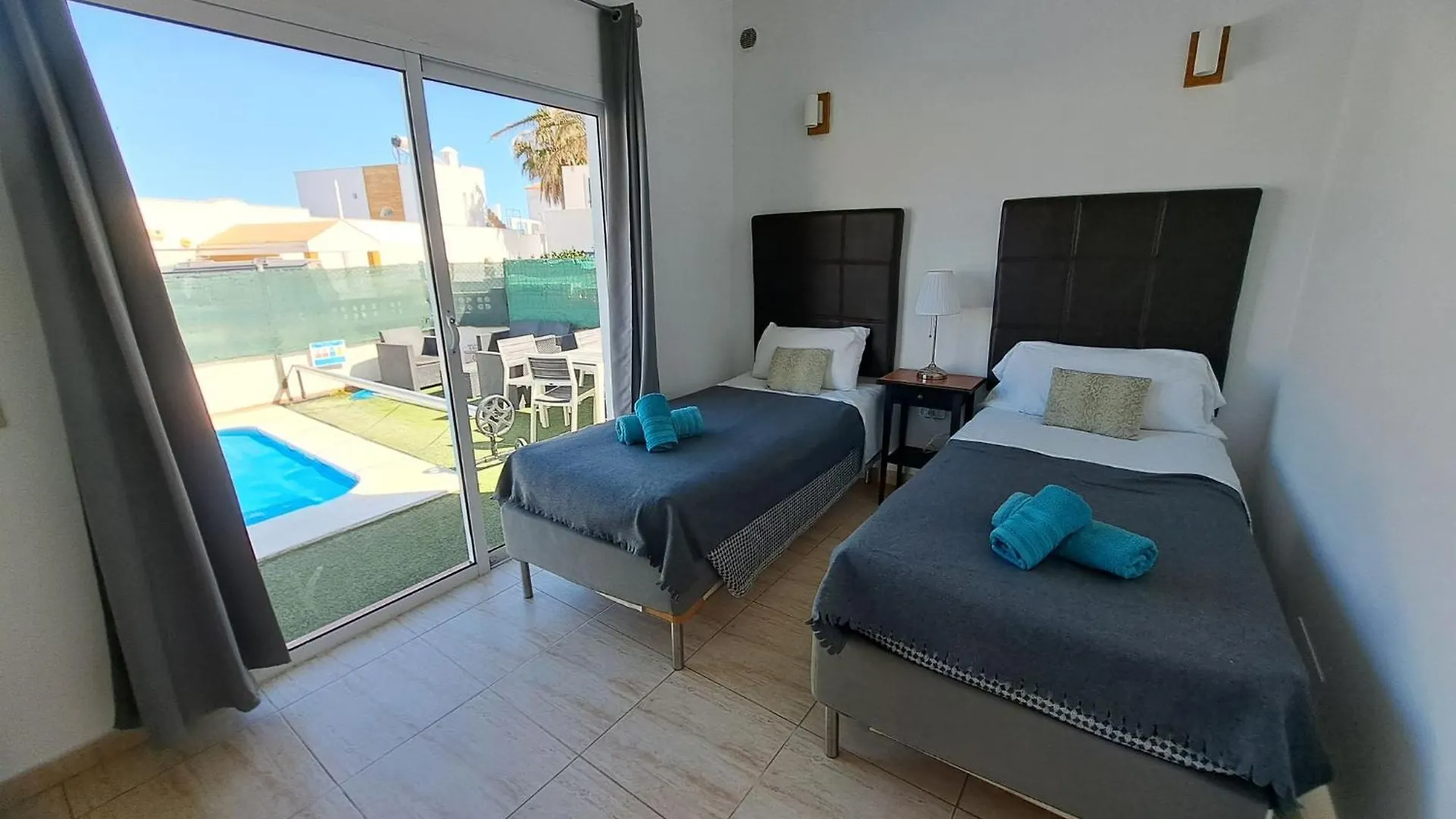 Villa Rayo Azul, Heated Pool And Ocean Views  לה אוליבה